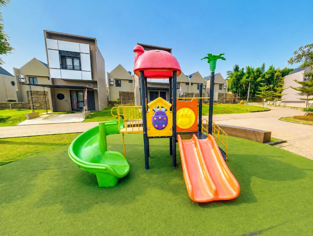 Playground Clubhouse
